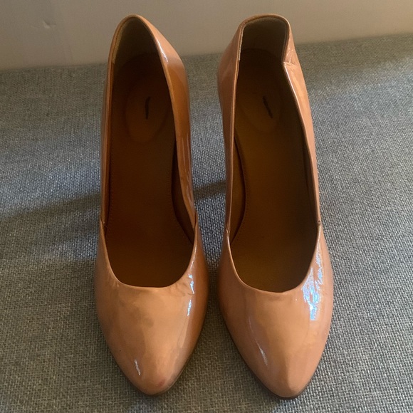 J Crew Factory Patent Leather Heels - Picture 2 of 6